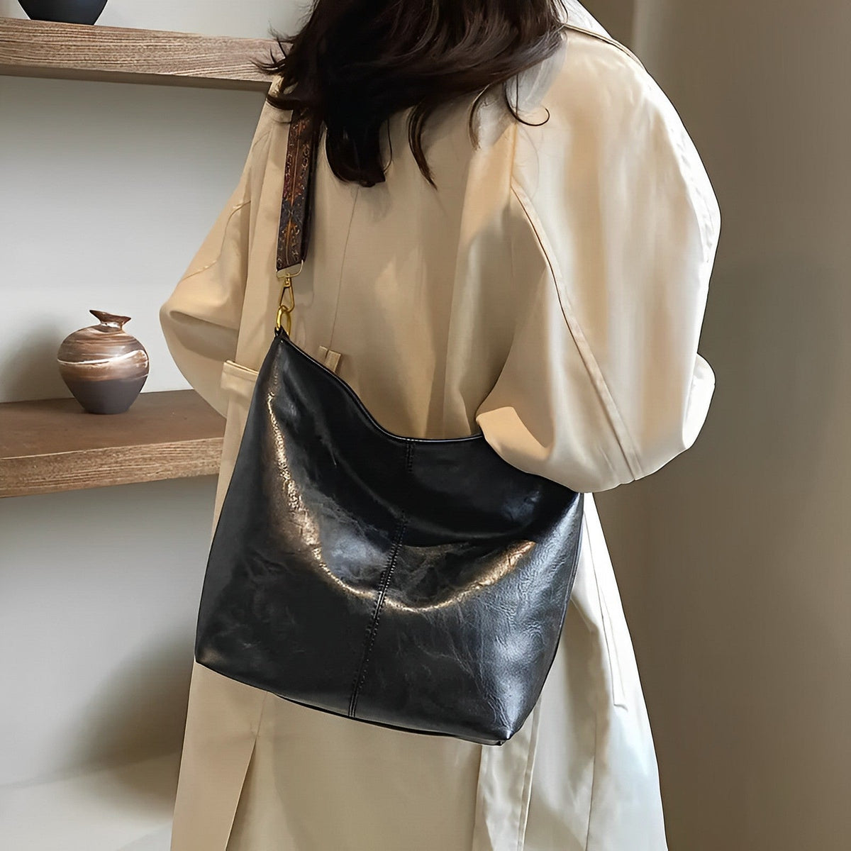 Boyah | Crossbody Bag - By Qivii