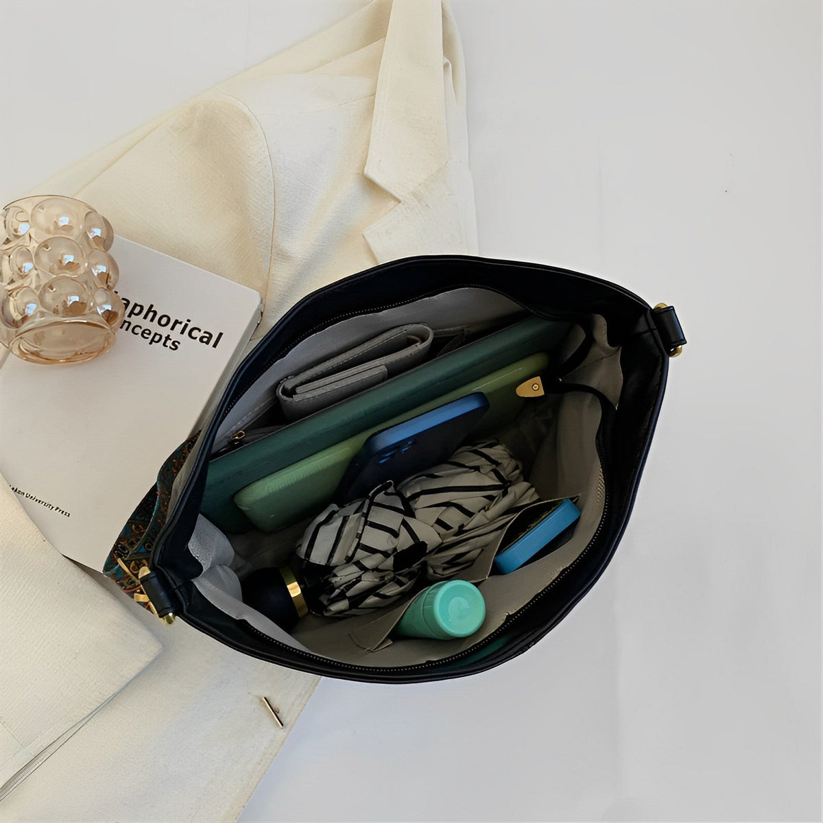 Boyah | Crossbody Bag - By Qivii
