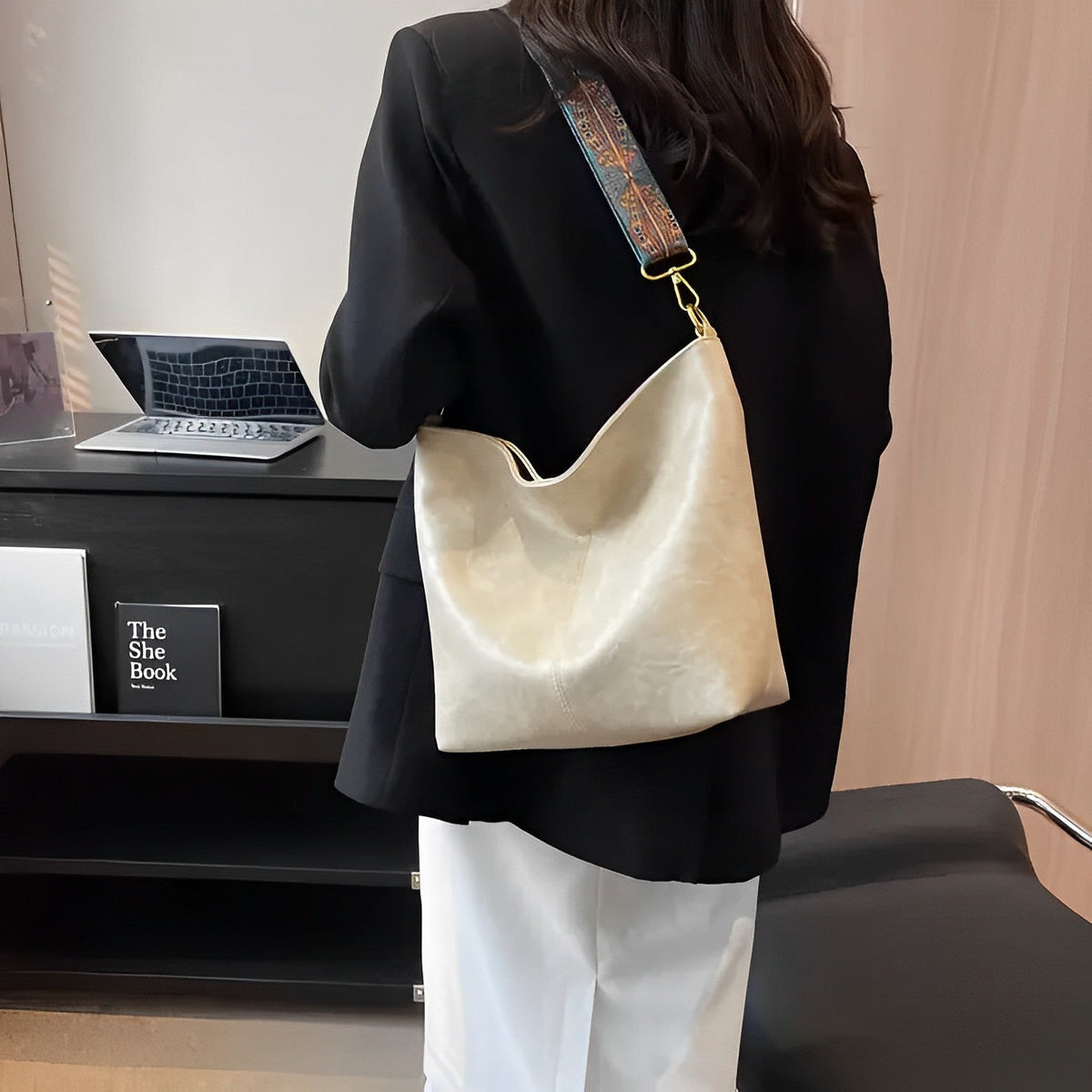 Boyah | Crossbody Bag - By Qivii