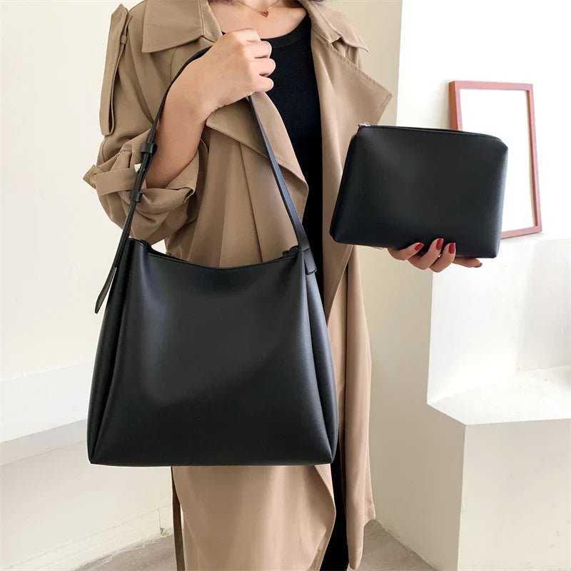 Maud | Hobo Bag - By Qivii