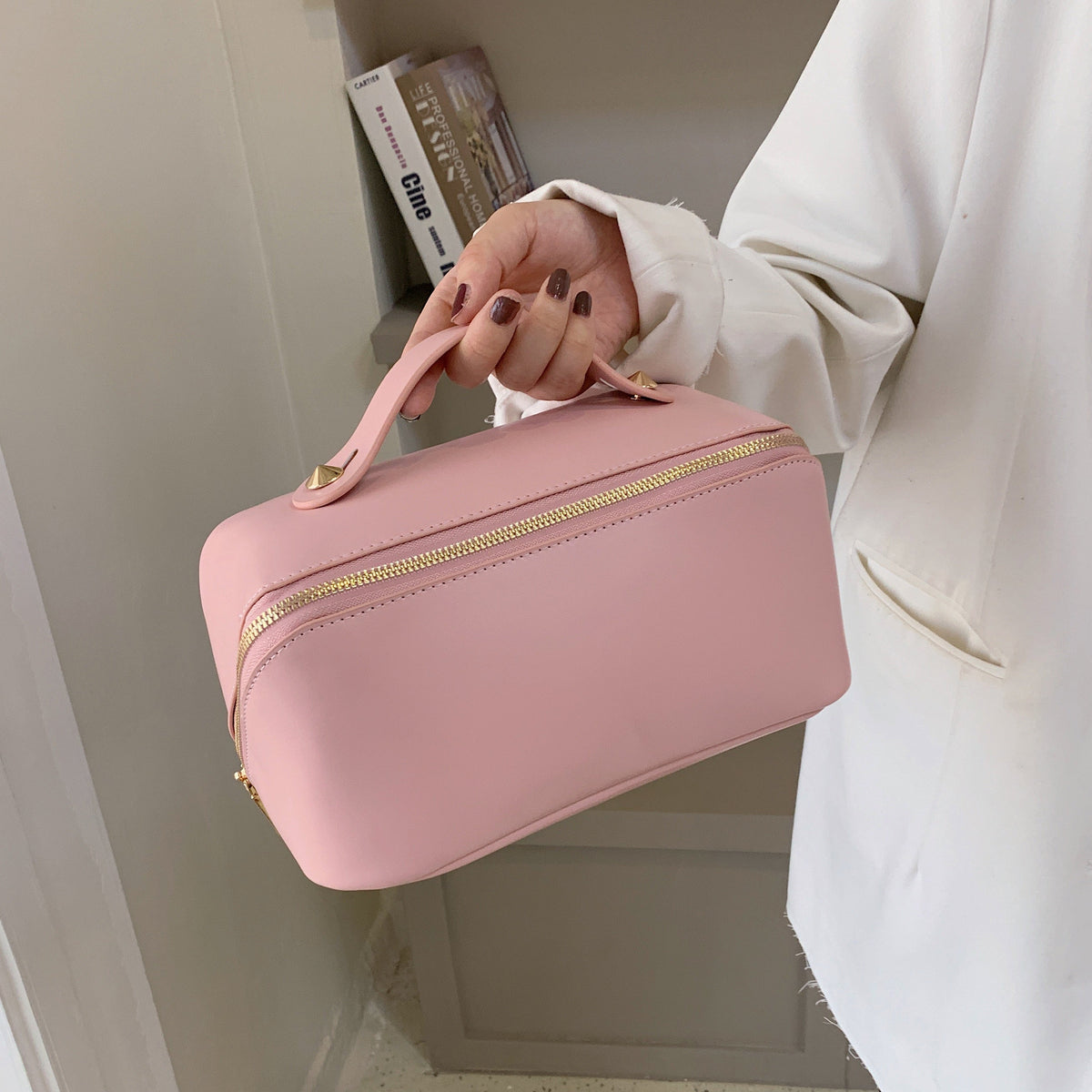 Tinah | Makeup Pouch - By Qivii