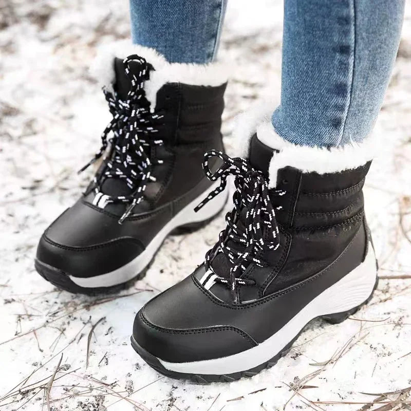 Sierra Snow Boots - By Qivii