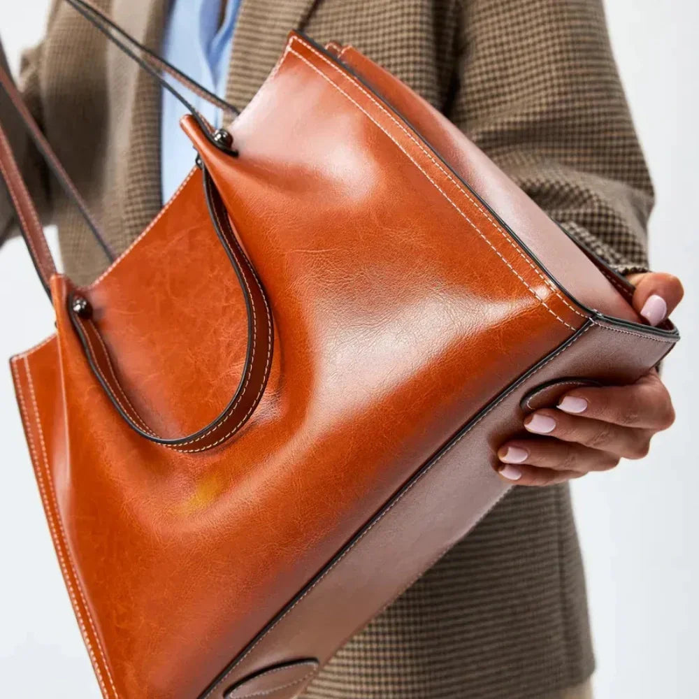 Mara | Tote Bag - By Qivii