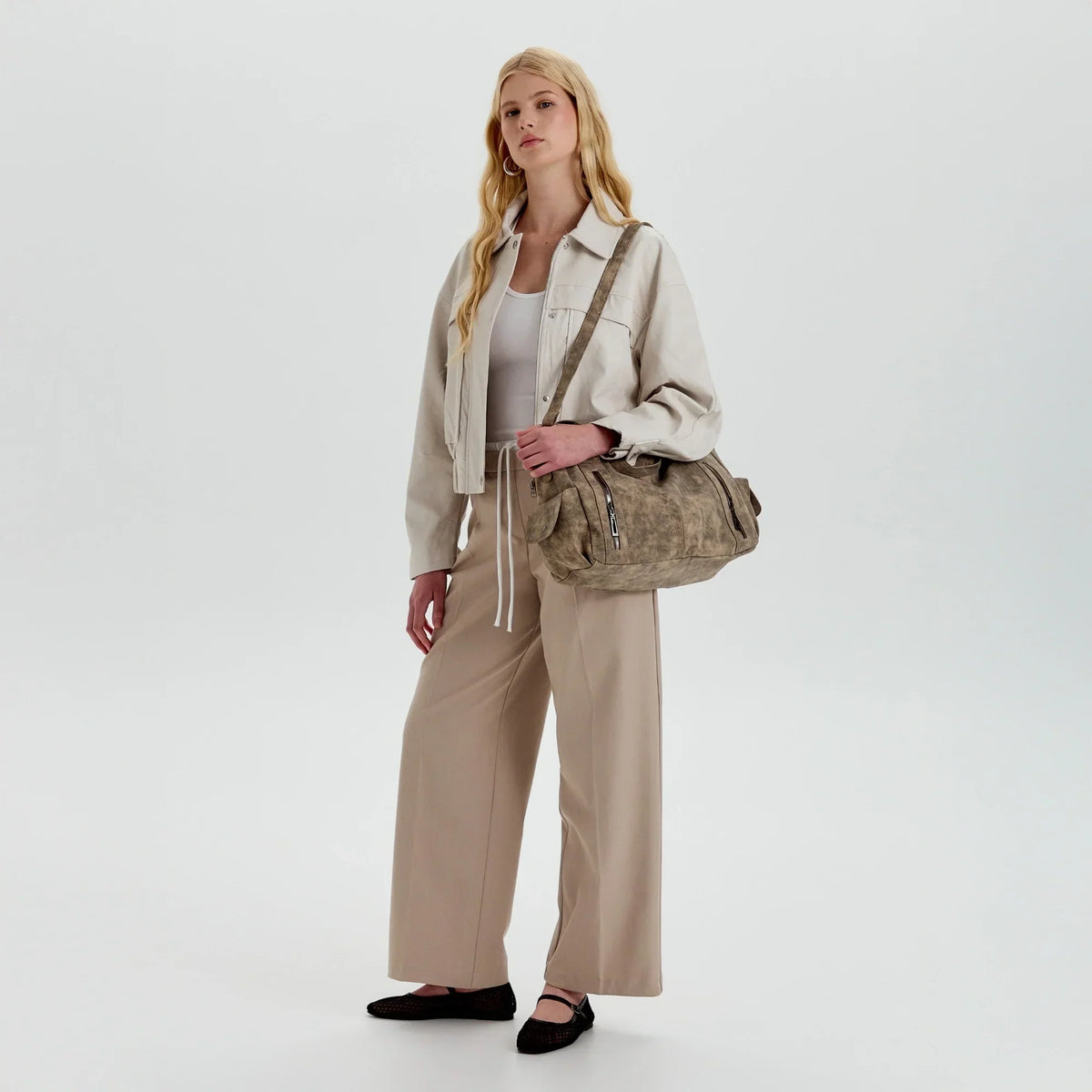 Launa | Crossbody Bag - By Qivii