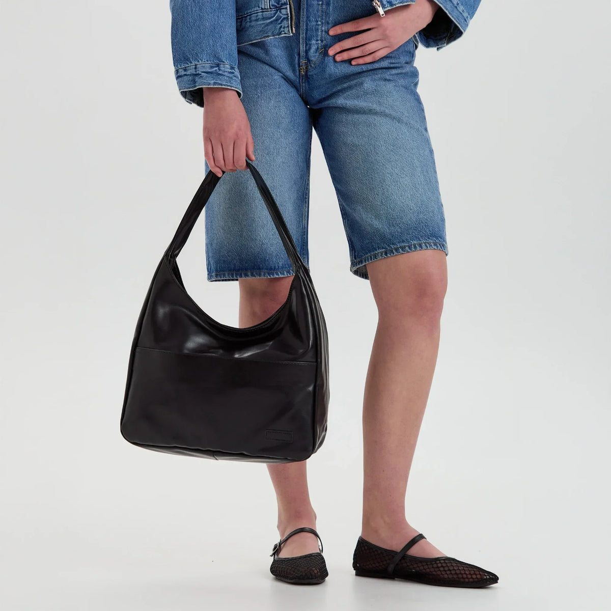 Lilya | Hobo Bag - By Qivii