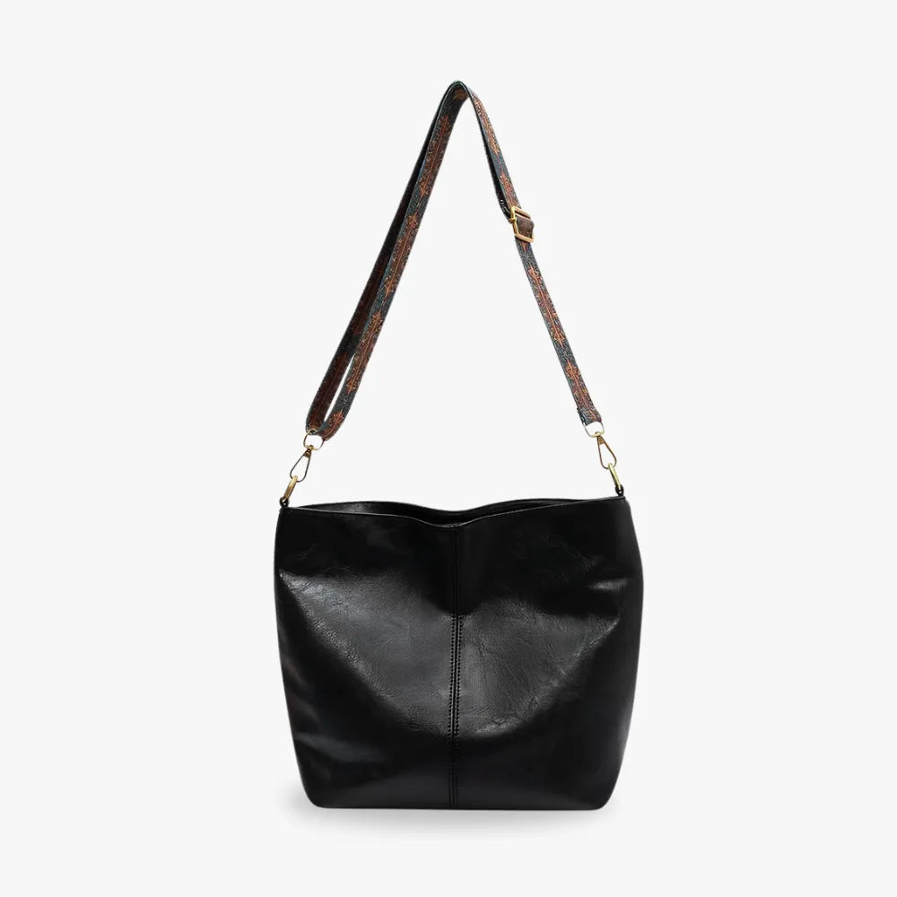 Boyah | Crossbody Bag - By Qivii