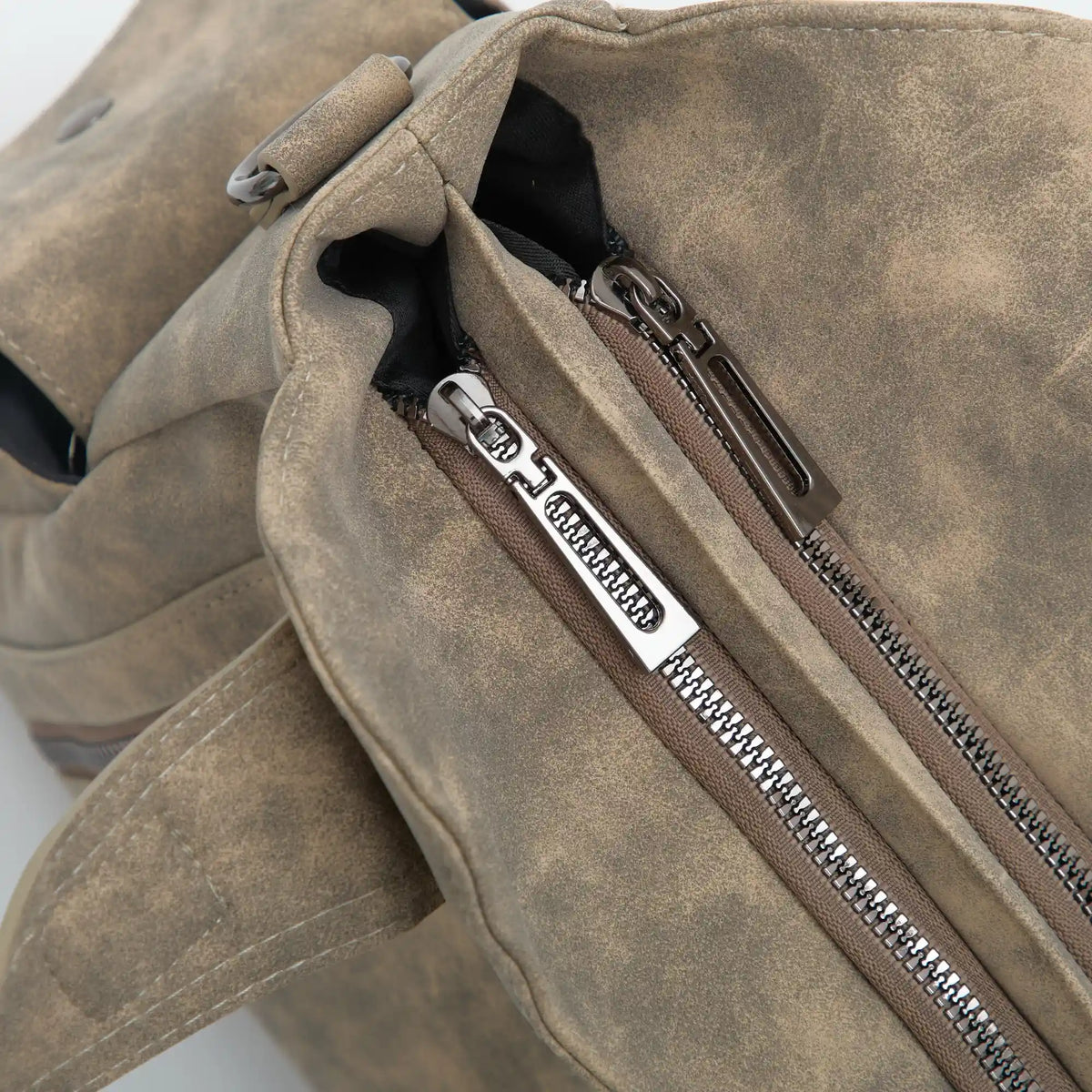 Launa | Crossbody Bag - By Qivii