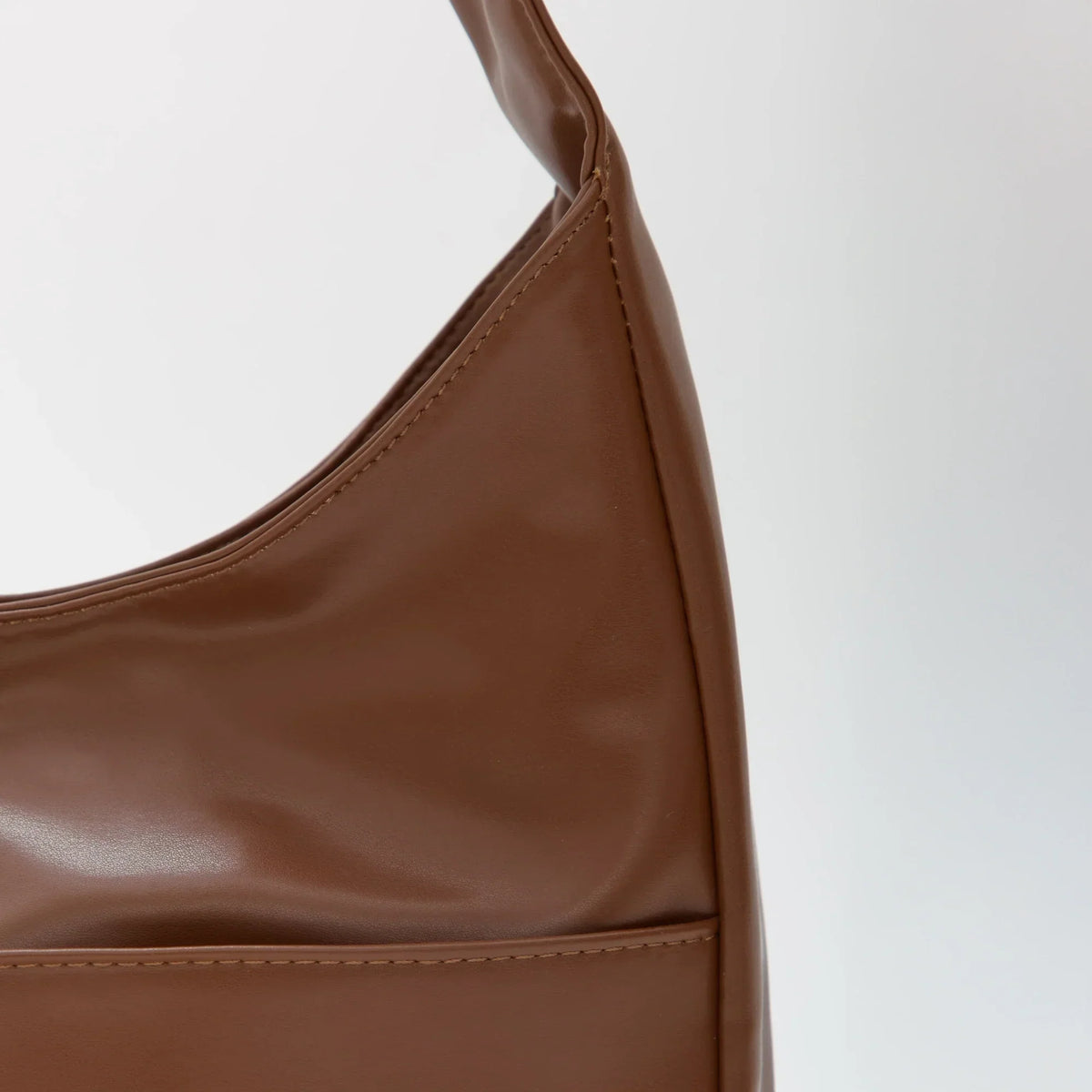 Lilya | Hobo Bag - By Qivii