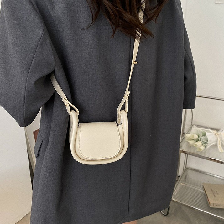 Mila | Mini Crossbody Bag - By Qivii