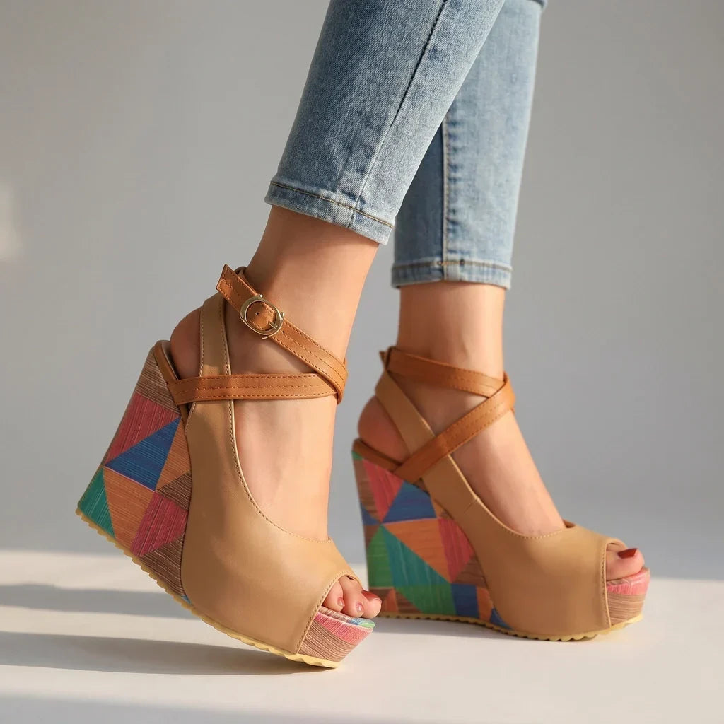 Abby Wedge Sandals - By Qivii