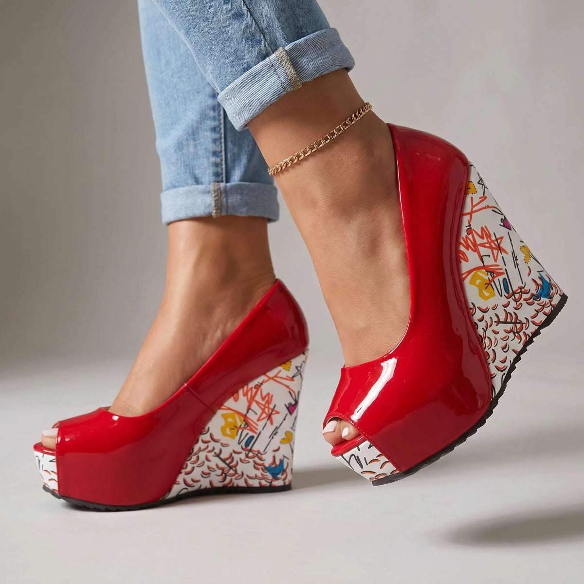 Cynthia Artistic Wedge Heels - By Qivii