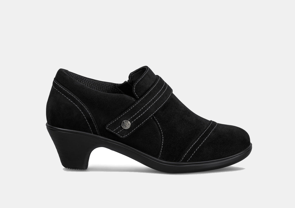 Eva – Warme Tiefe in leuchtendem Merlot - By Qivii