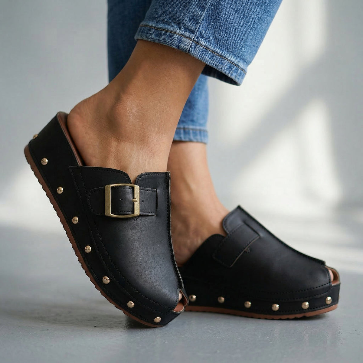 Melissa Platform Sandals - By Qivii