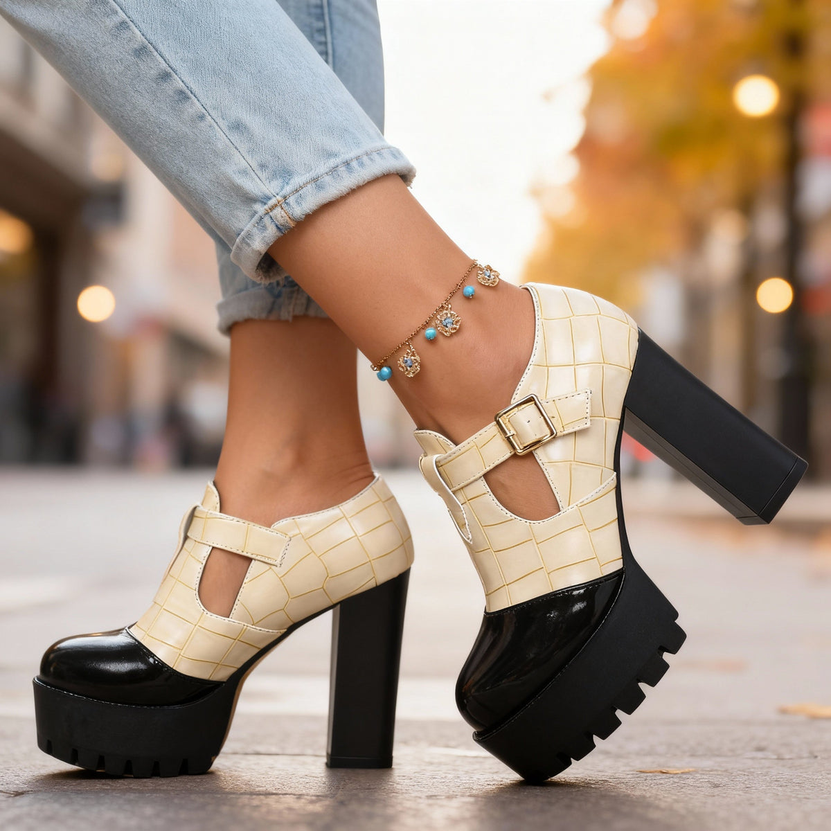 Andrea Block Heels - By Qivii