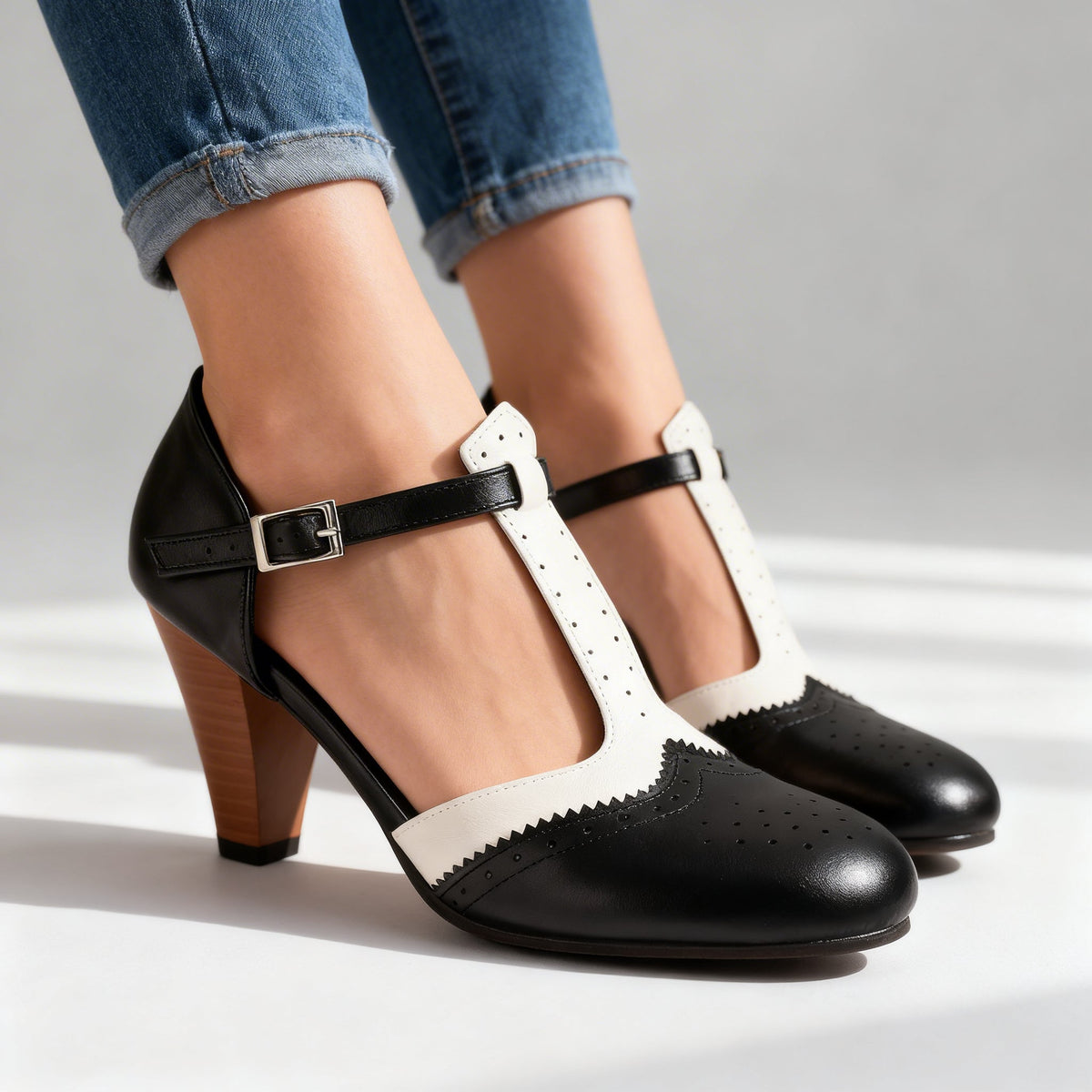 Isabella Brogue Pumps - By Qivii