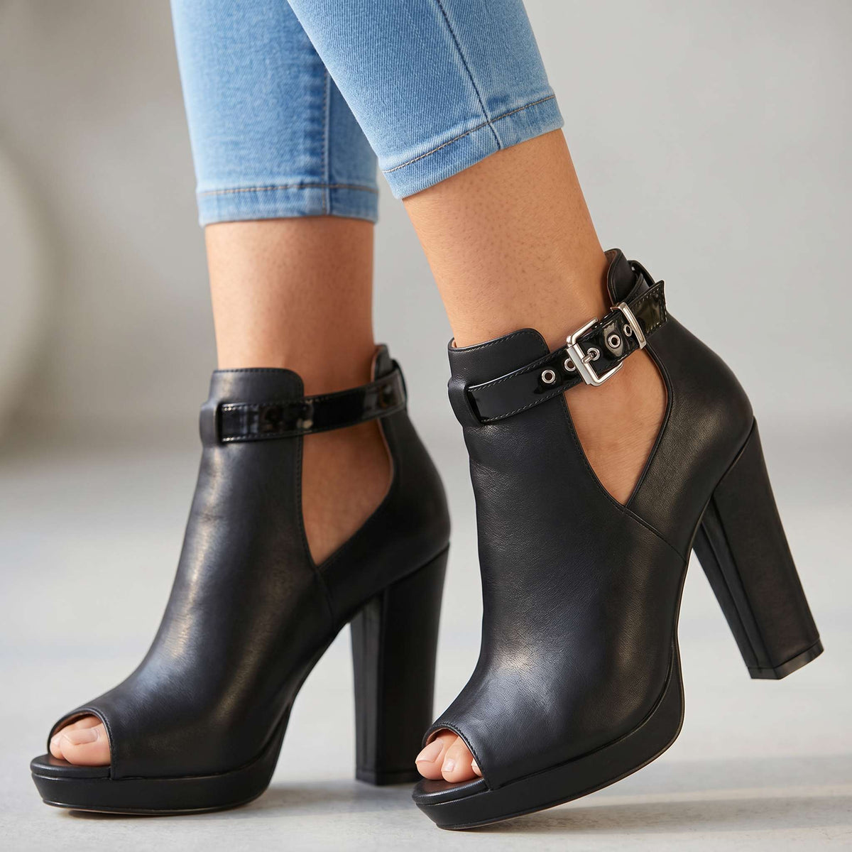 Andrea Open Toe Buckle Heels - By Qivii