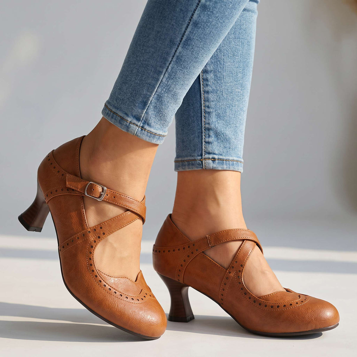 Willow Brogue Loafers - By Qivii