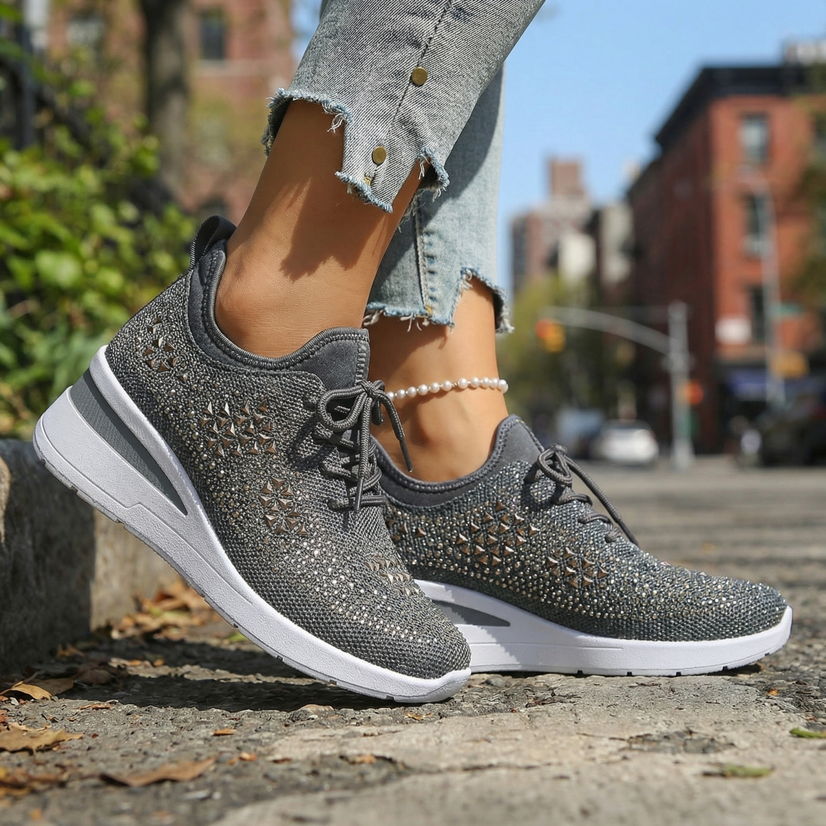 Aria Comfort Sneakers - By Qivii