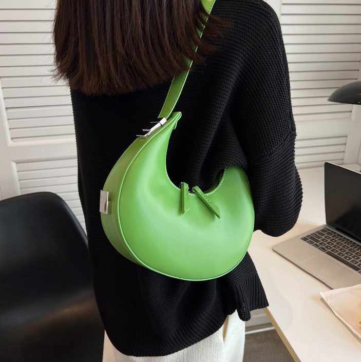 Mona | Shoulder Bag - By Qivii