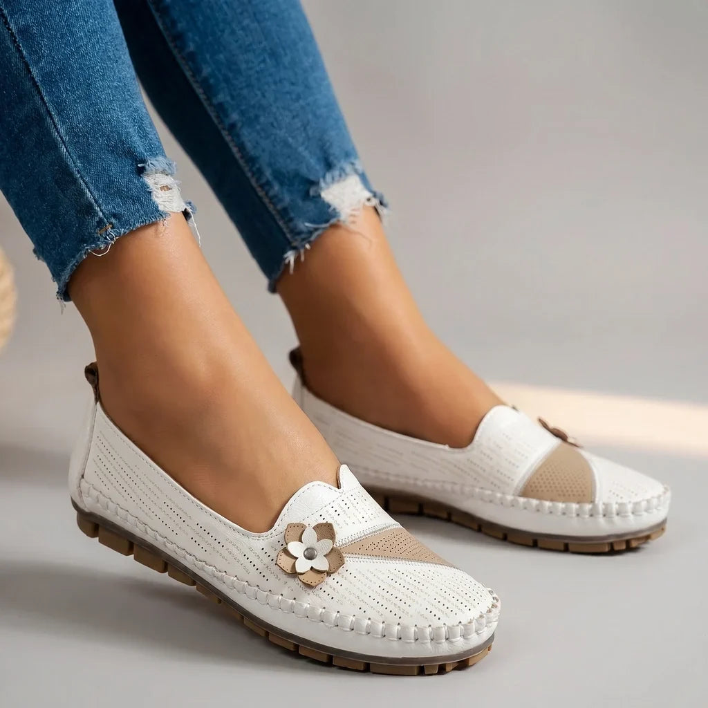 Jorja Floral Loafers - By Qivii