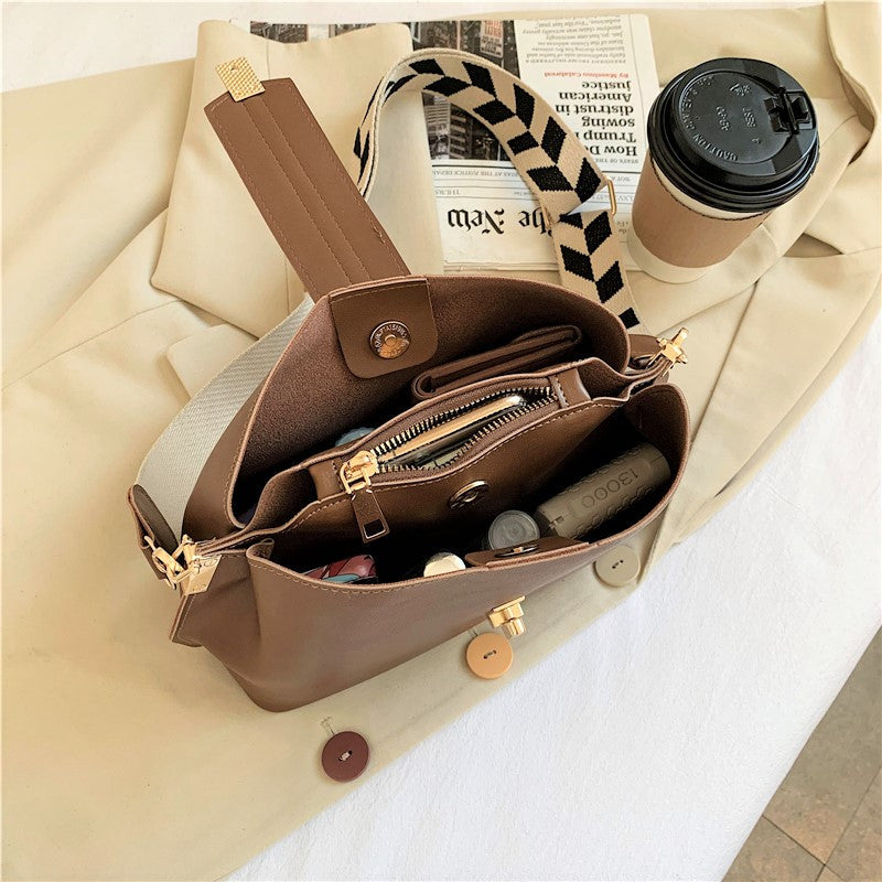 Selva | Crossbody Bag - By Qivii