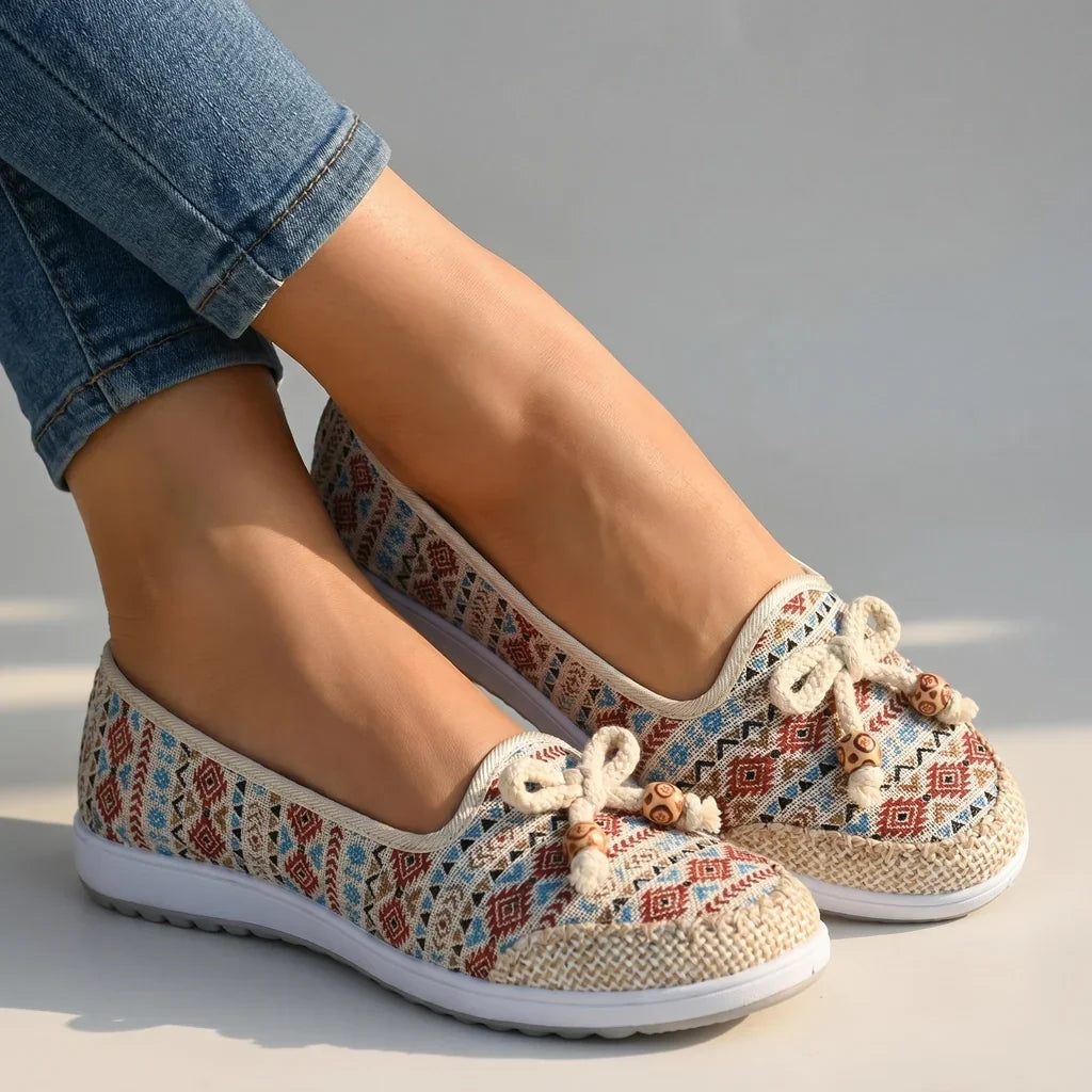 Enya Embroidered Flats - By Qivii