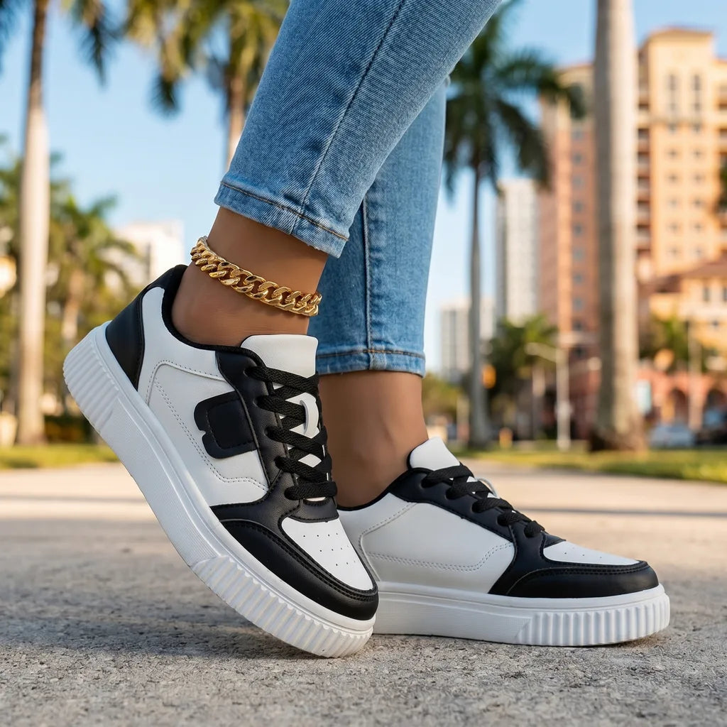 Sidney Breeze Sneakers - By Qivii