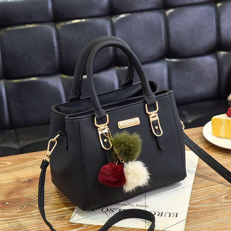 Women's Bulky Leather Shoulder Bag - By Qivii