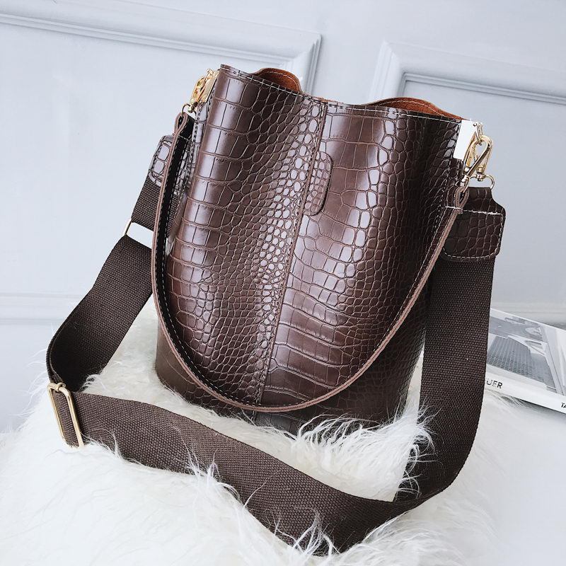 Women's Retro Reptile Bucket Bag - By Qivii