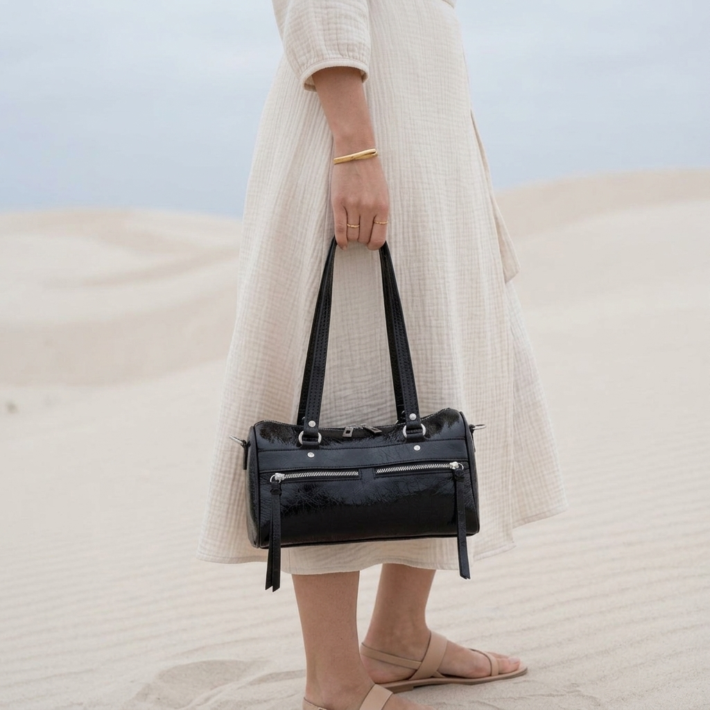 Linea Mini Handbag in Pure Leather  - By Qivii