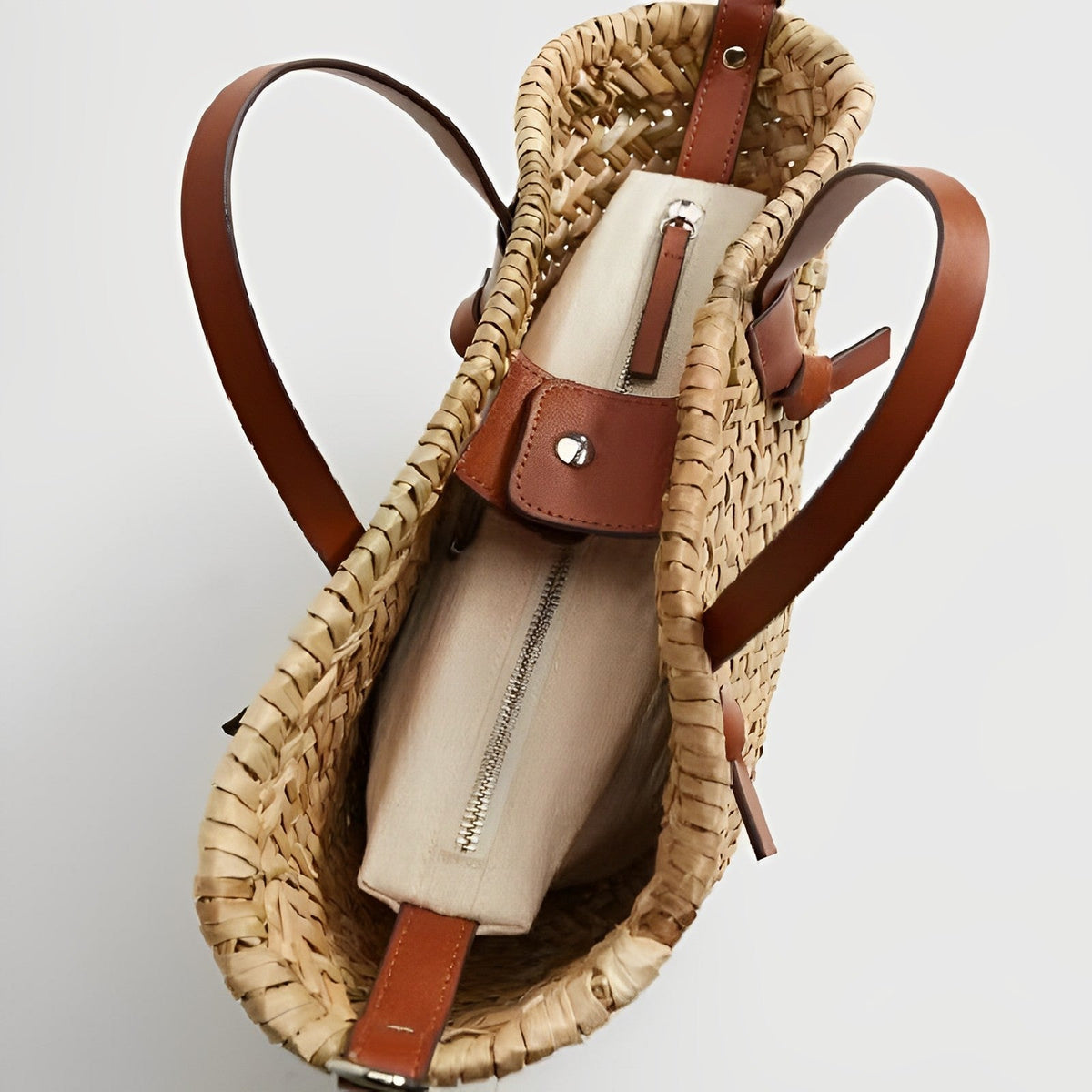 Hapah | Tote Bag  - By Qivii