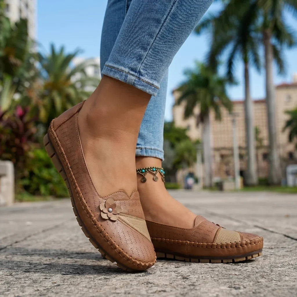 Jorja Floral Loafers  - By Qivii