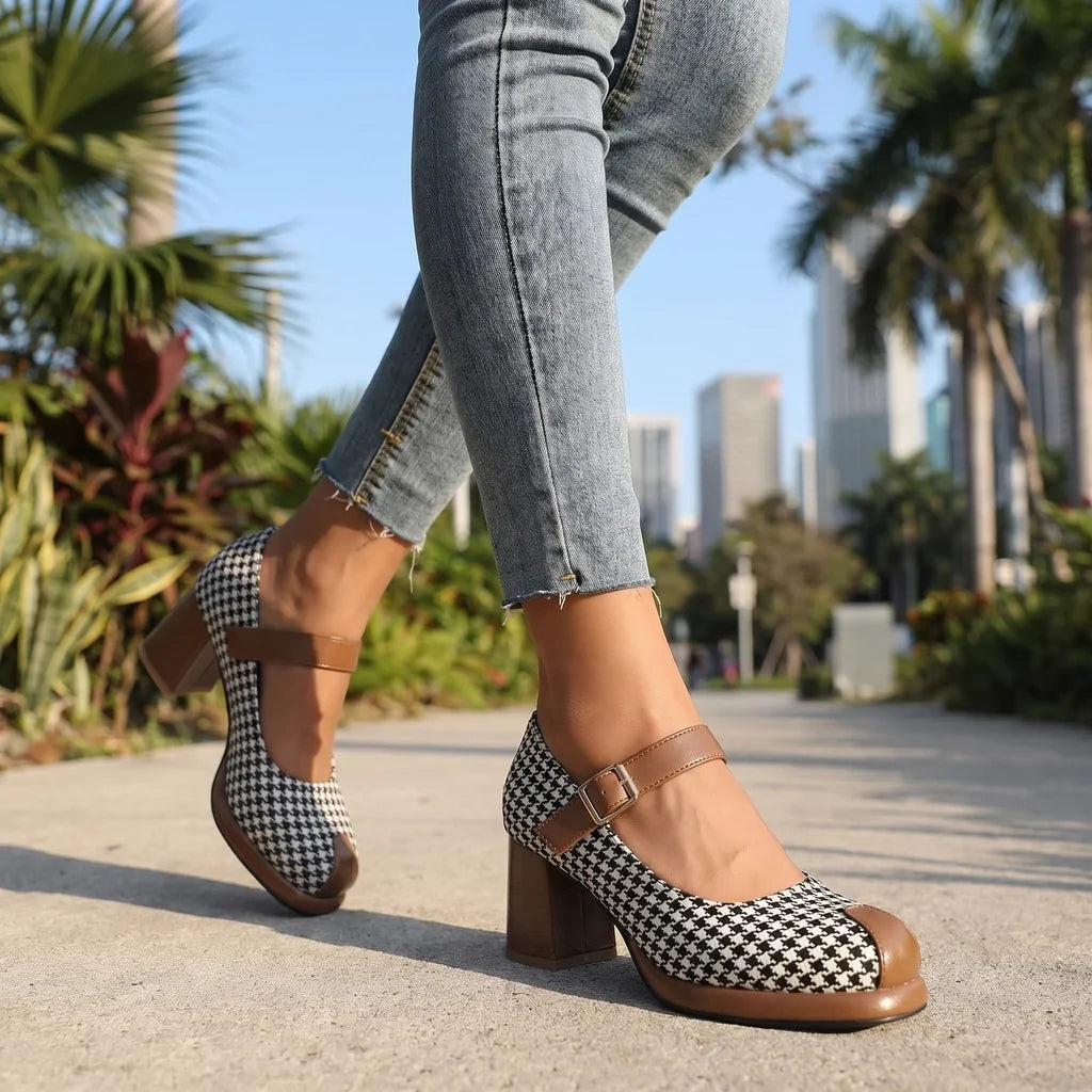 Claudia Block Heels  - By Qivii