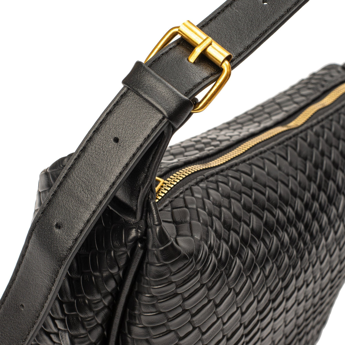 Cynha | Crossbody Bag  - By Qivii