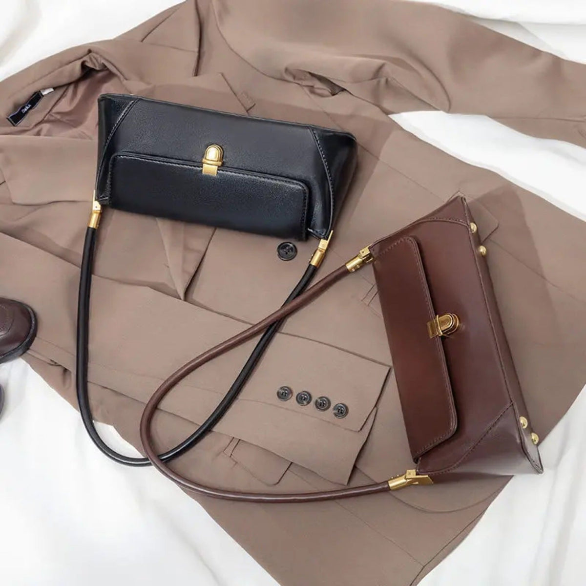 Women's Parisian Baguette Satchel – Vintage Underarm Bag with Convertible Strap & Timeless Textured Leather
