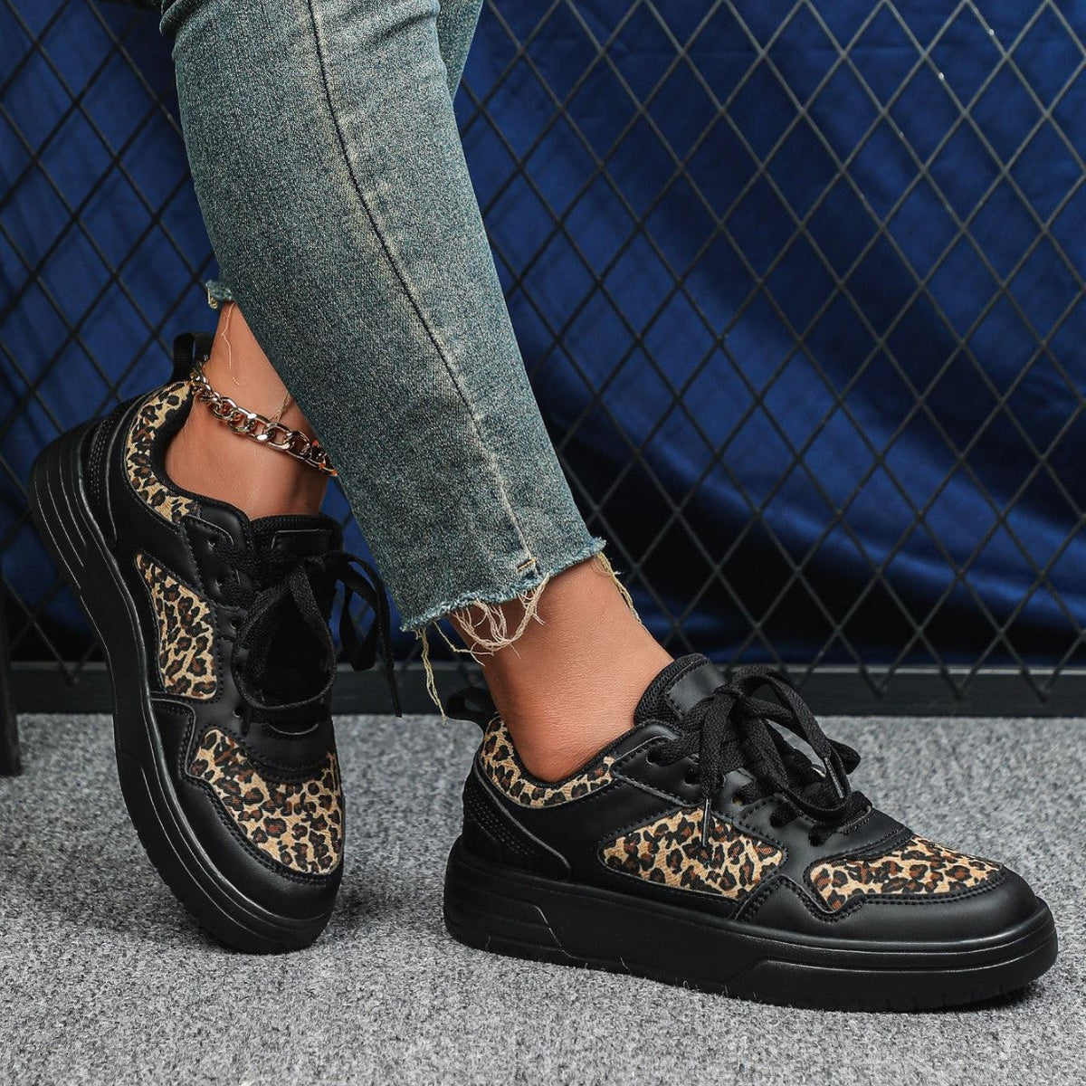 WildStride Leopard Print Platform Casual Skate Sneakers – Unisex Outdoor Shoes (US4–11.5)