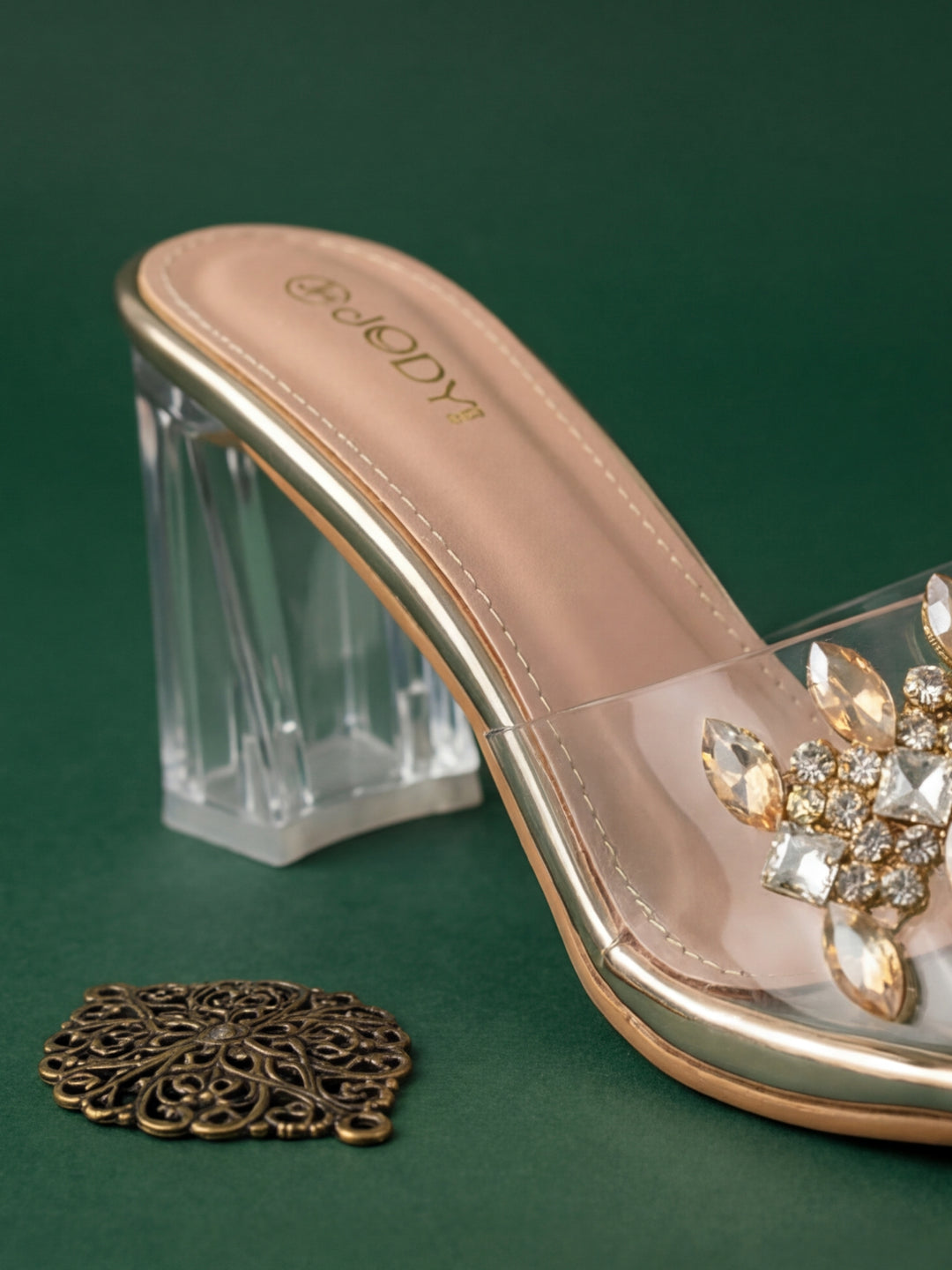 Gulnaar Heels