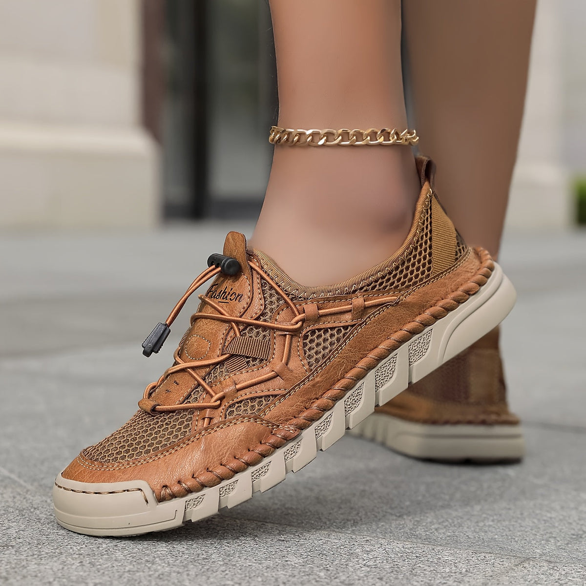 Elara – Der atmungsaktive Komfortschuh  - By Qivii