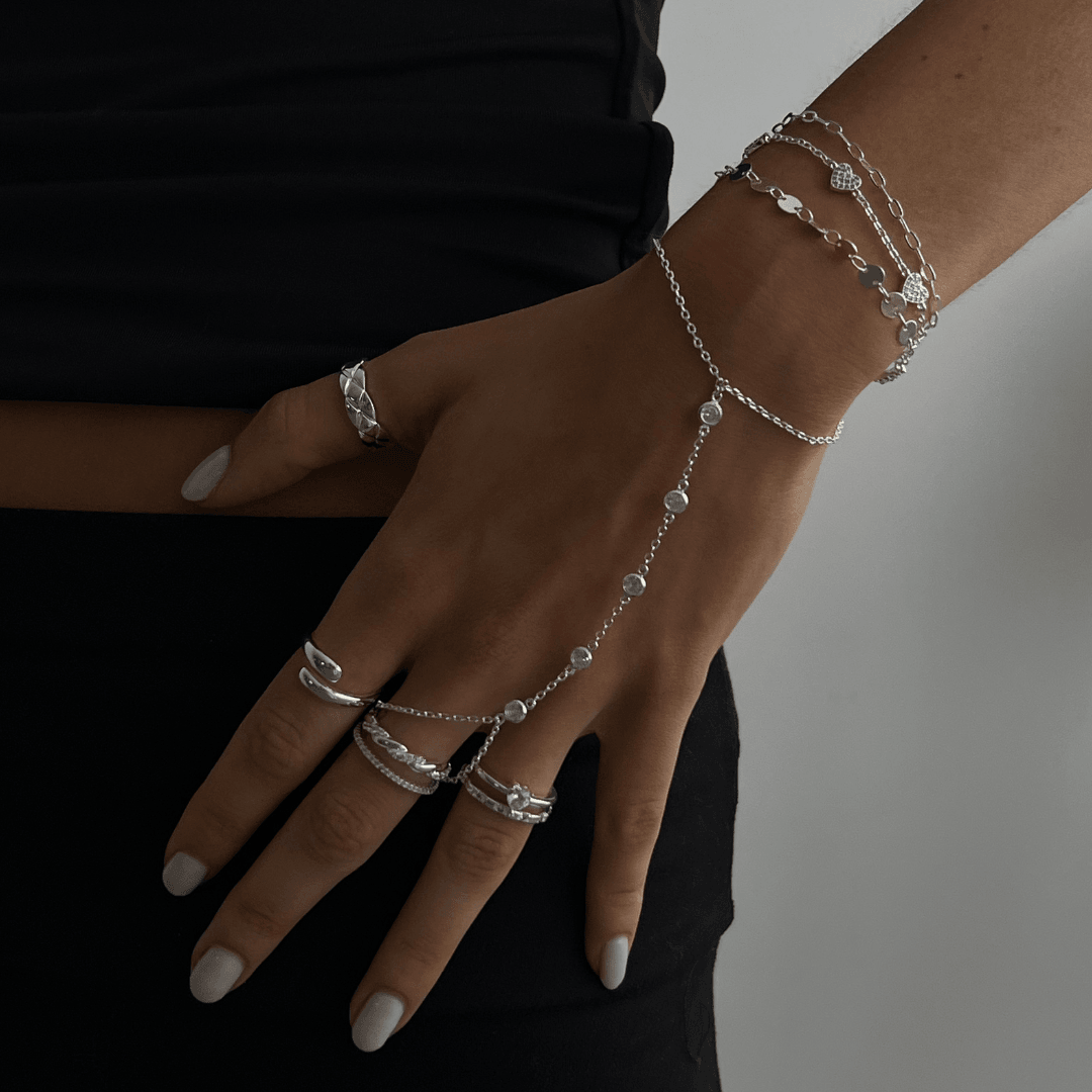 Afterglow Hand Chain | By Qivii