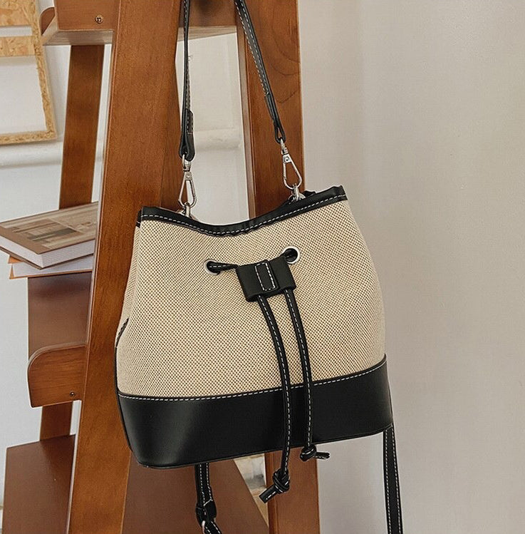 Lestina | Crossbody Bag  - By Qivii
