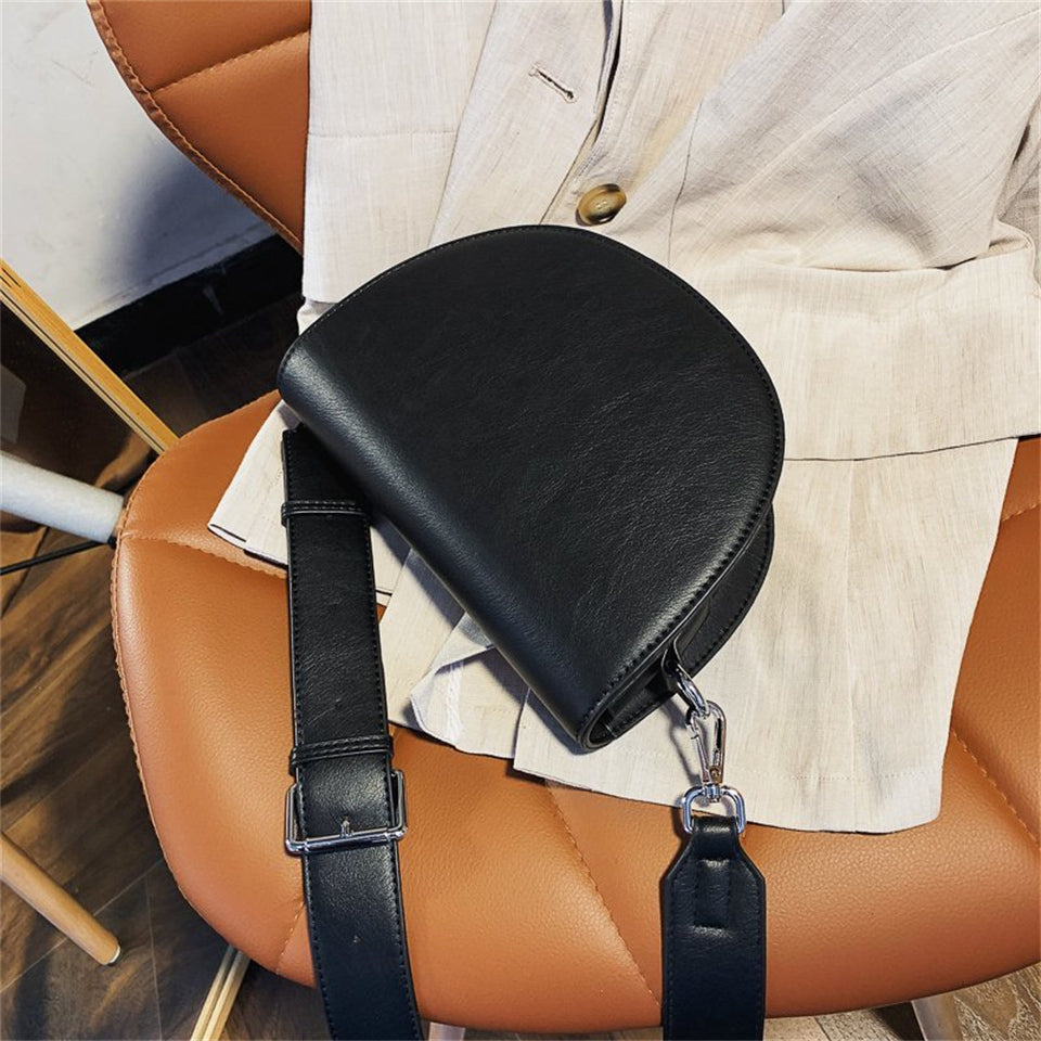 Virelle | Crossbody Bag  - By Qivii