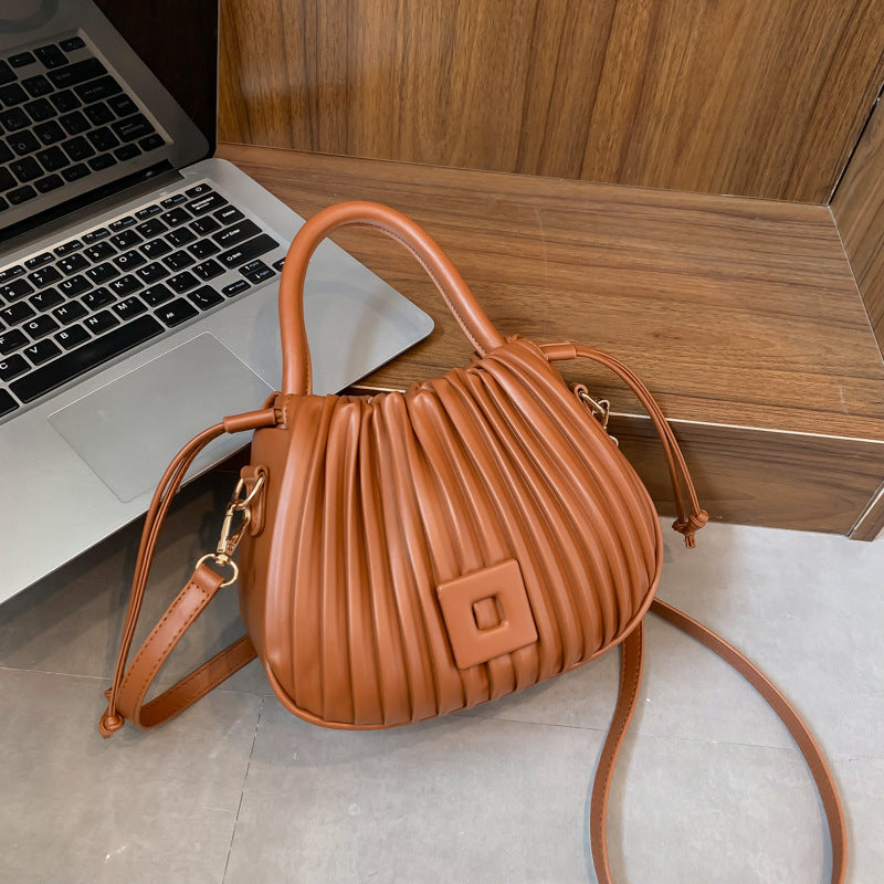 Orleá | Handbag  - By Qivii