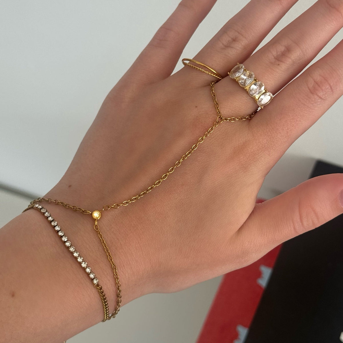 Dahlia Hand Chain | By Qivii