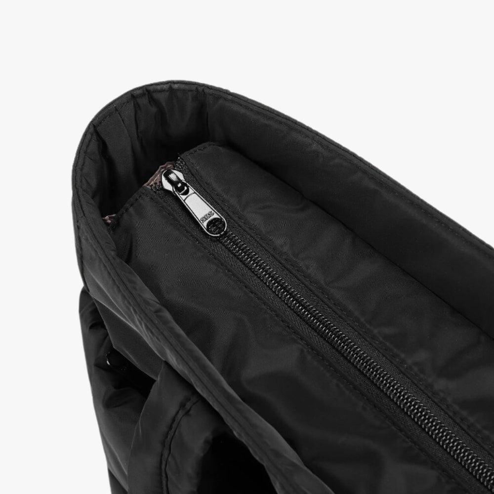 Sanna | Tote Bag  - By Qivii
