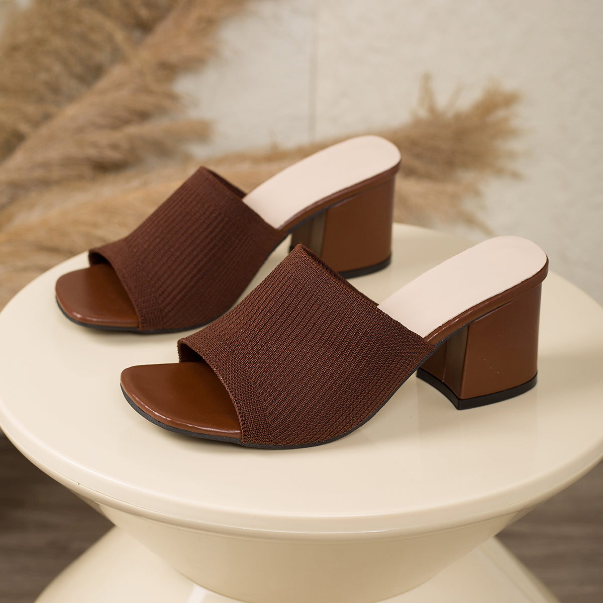 Elviro Heels  - By Qivii