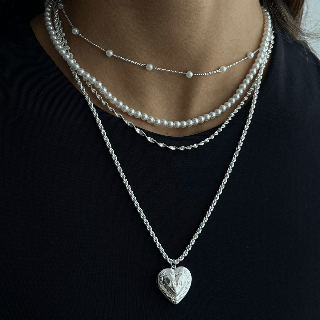 Don't Get It Twisted Necklace | By Qivii
