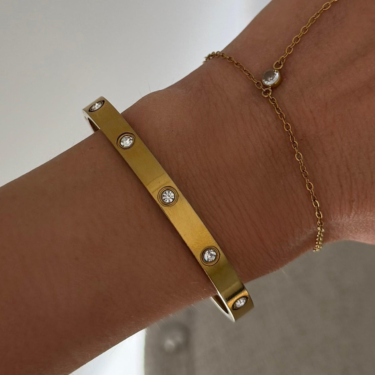 Classic Bangle | By Qivii