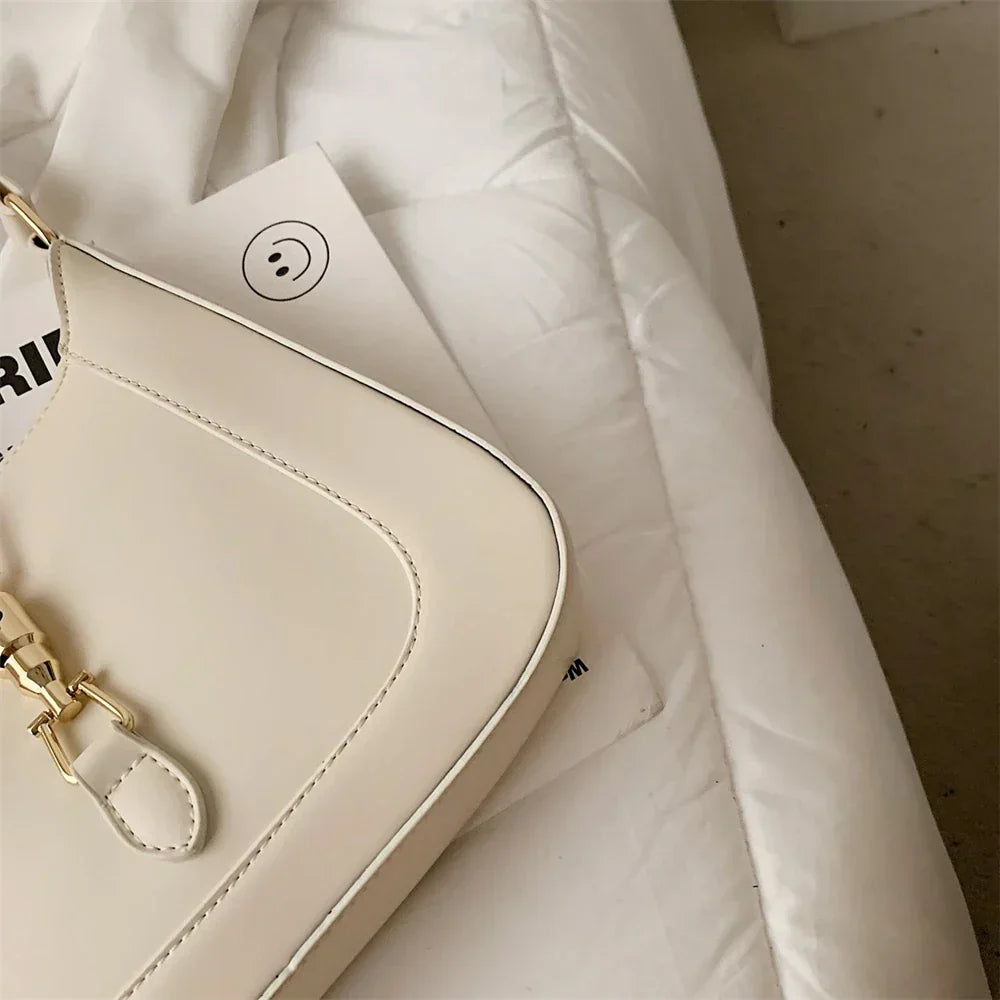 Rivoire | Shoulder Bag  - By Qivii