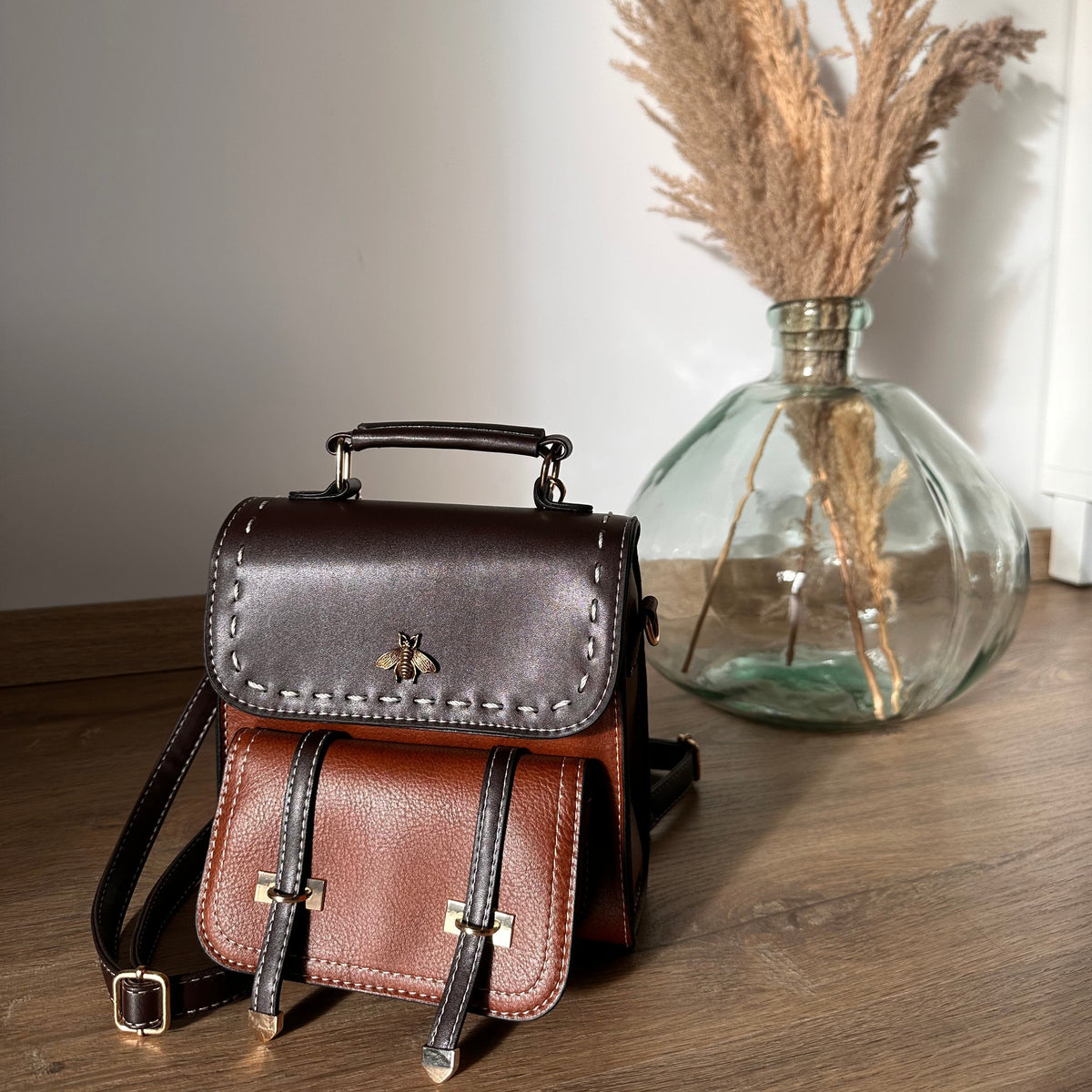 Avellan | Backpack  - By Qivii