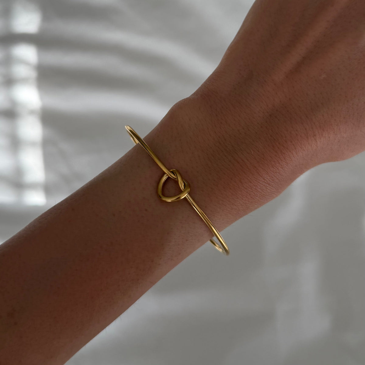 Knotty & Nice Bangle | By Qivii